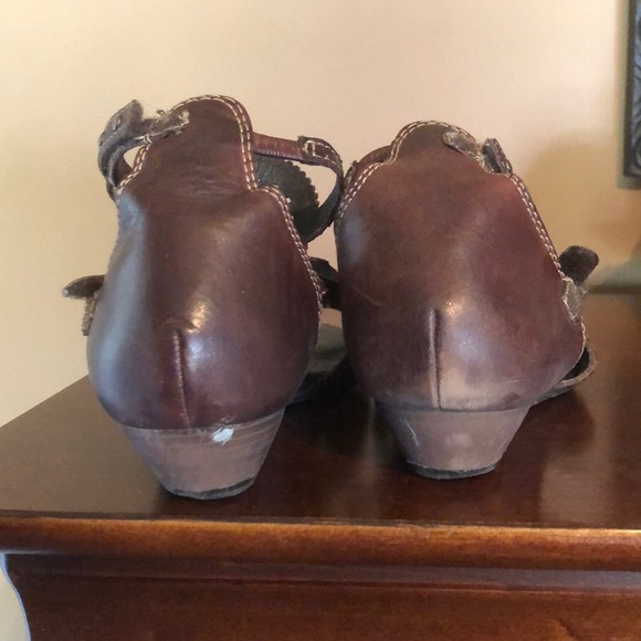 Pikolinod dark brown gladiator sandals - Picture 3 of 8